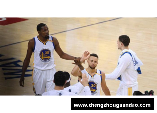 优游国际官网4比1！勇士主场夺得NBA总冠军库里杜兰特合砍73分 - 副本 - 副本